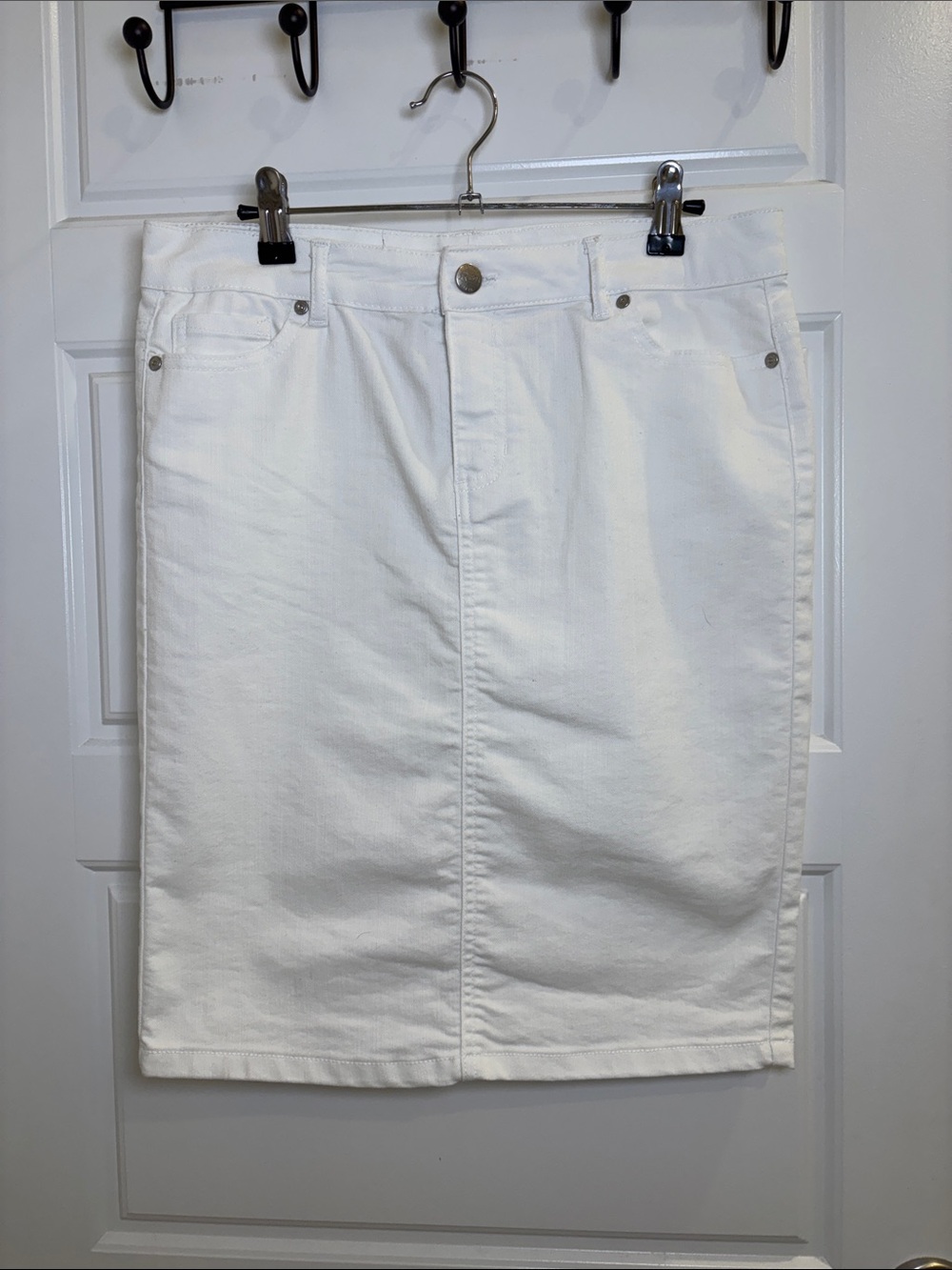 Roebuck & Co R1893 White Denim Pencil Skirt Size 8 Stretch Cotton Blend Casual